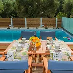 Zante דירה *