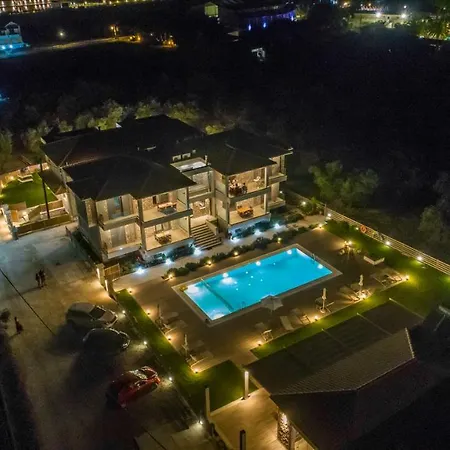Zante شقة اليكاناس