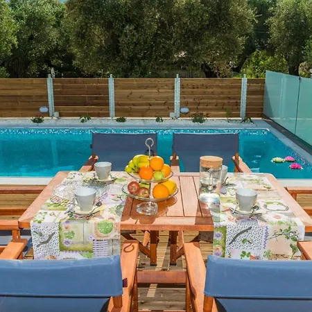 Zante Appartement *